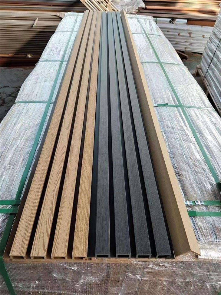 Waterproof Exterior Outdoor WPC Wall Panel 2900mm Custom Color Available best
